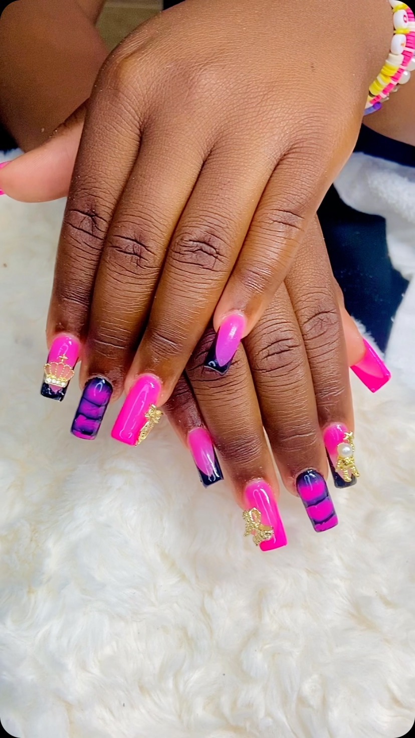 Stylish Pink and Black Nails