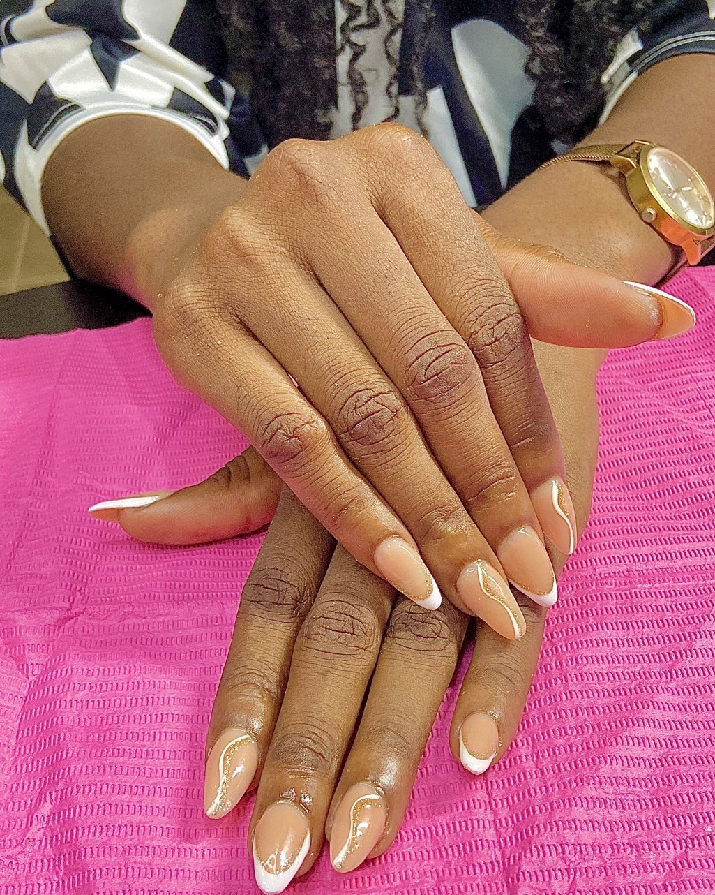 Elegant Nude Nails with French Tip