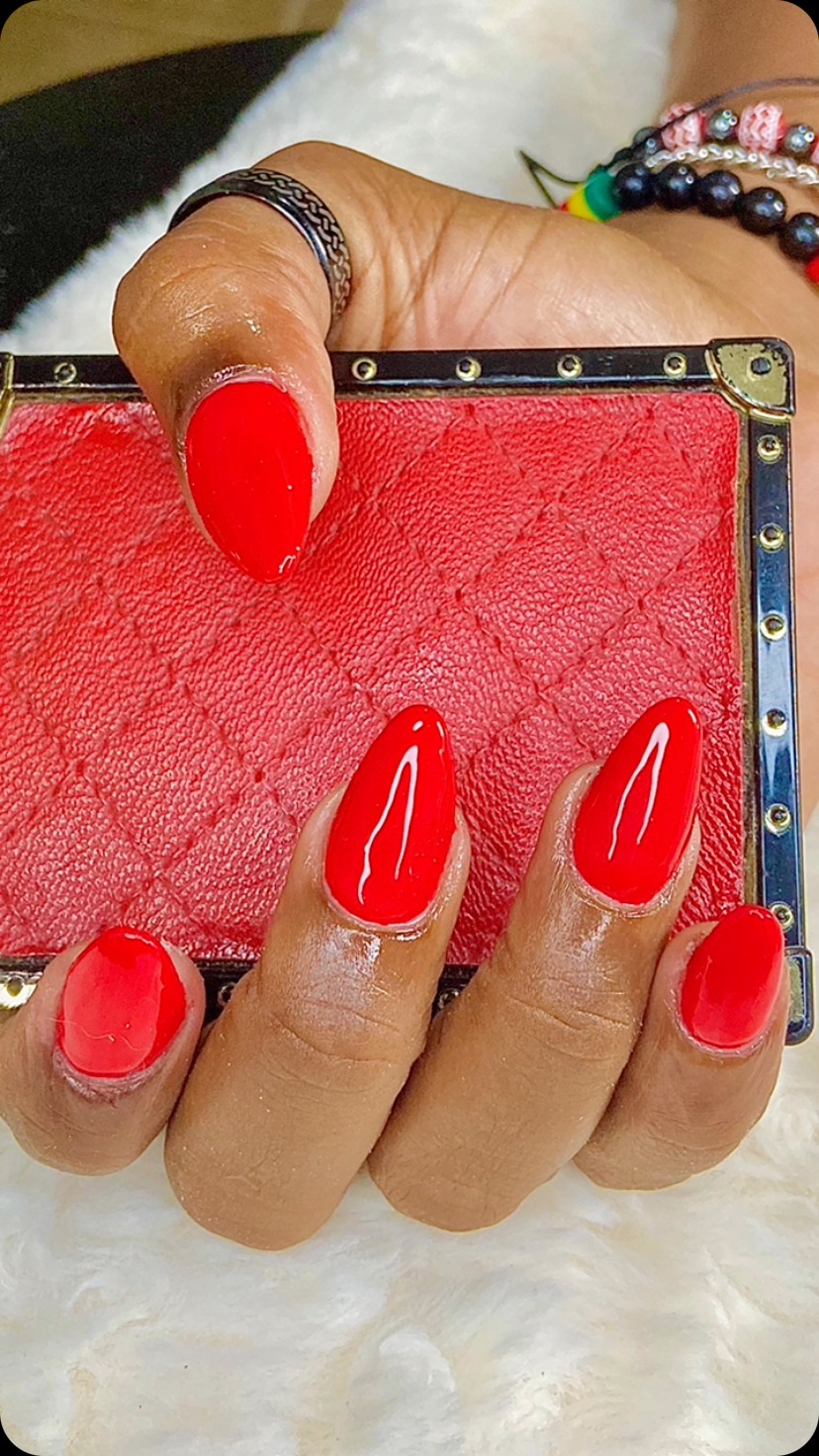 Elegant Red Nails