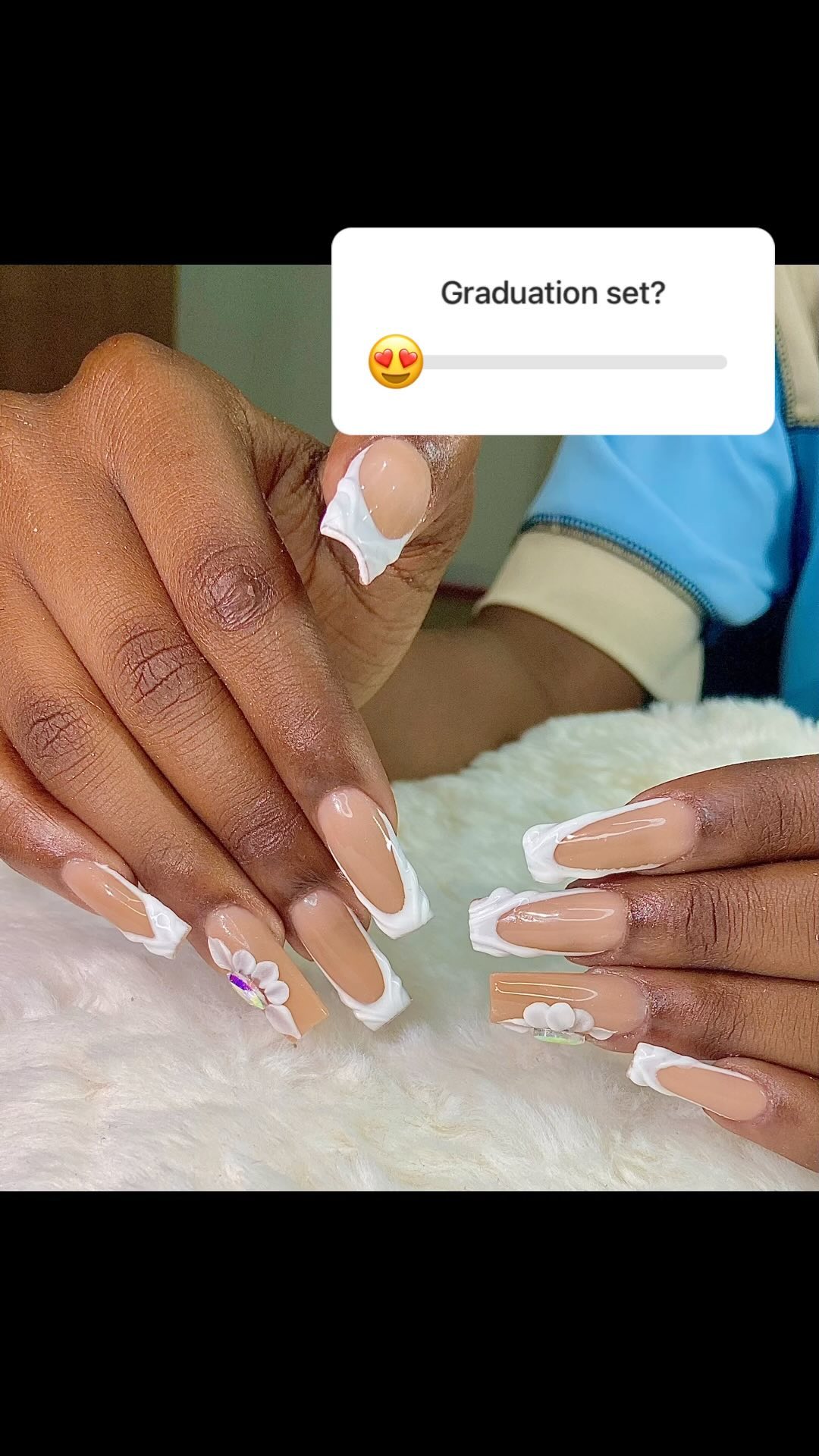 Graduation Nail Set
