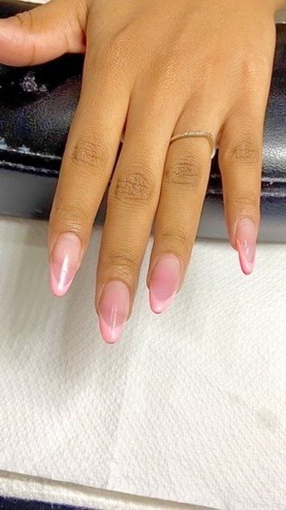Elegant Pink Ombre Nails