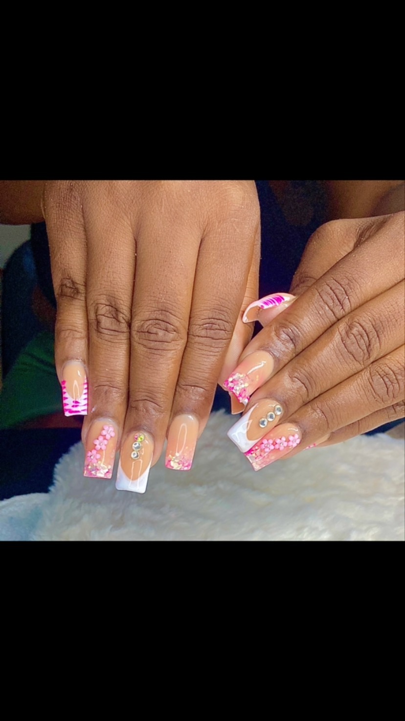 Stylish Pink Floral Nails