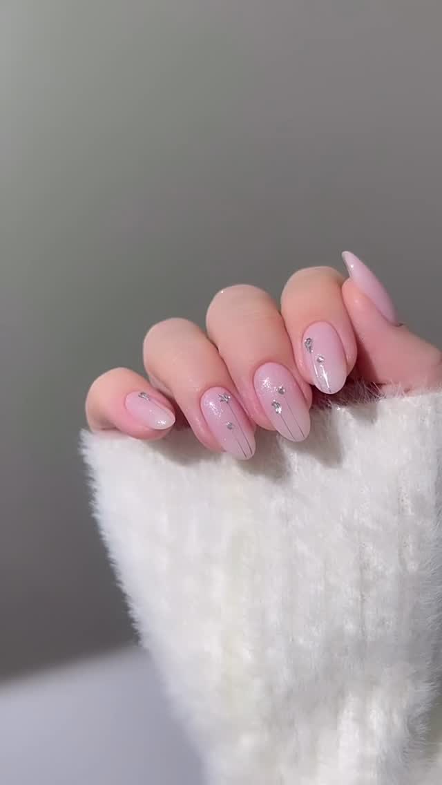 Elegant Nude Nail Design