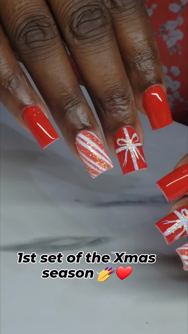 Christmas Nail Art