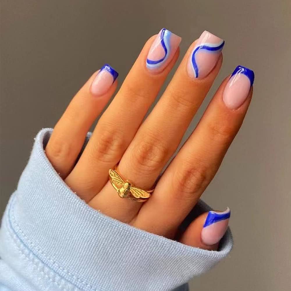 Elegant Blue Artistic Nails